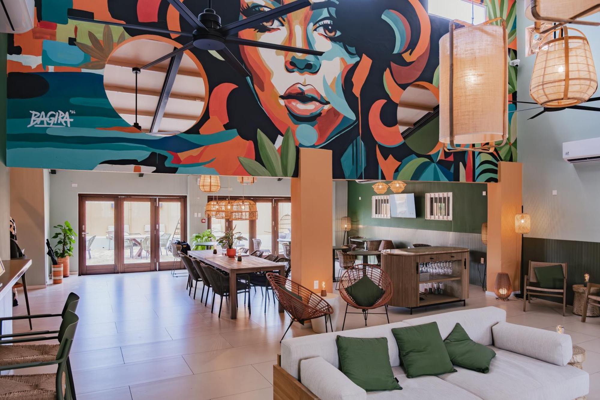 The Freedom Hotel Виллемстад Экстерьер фото