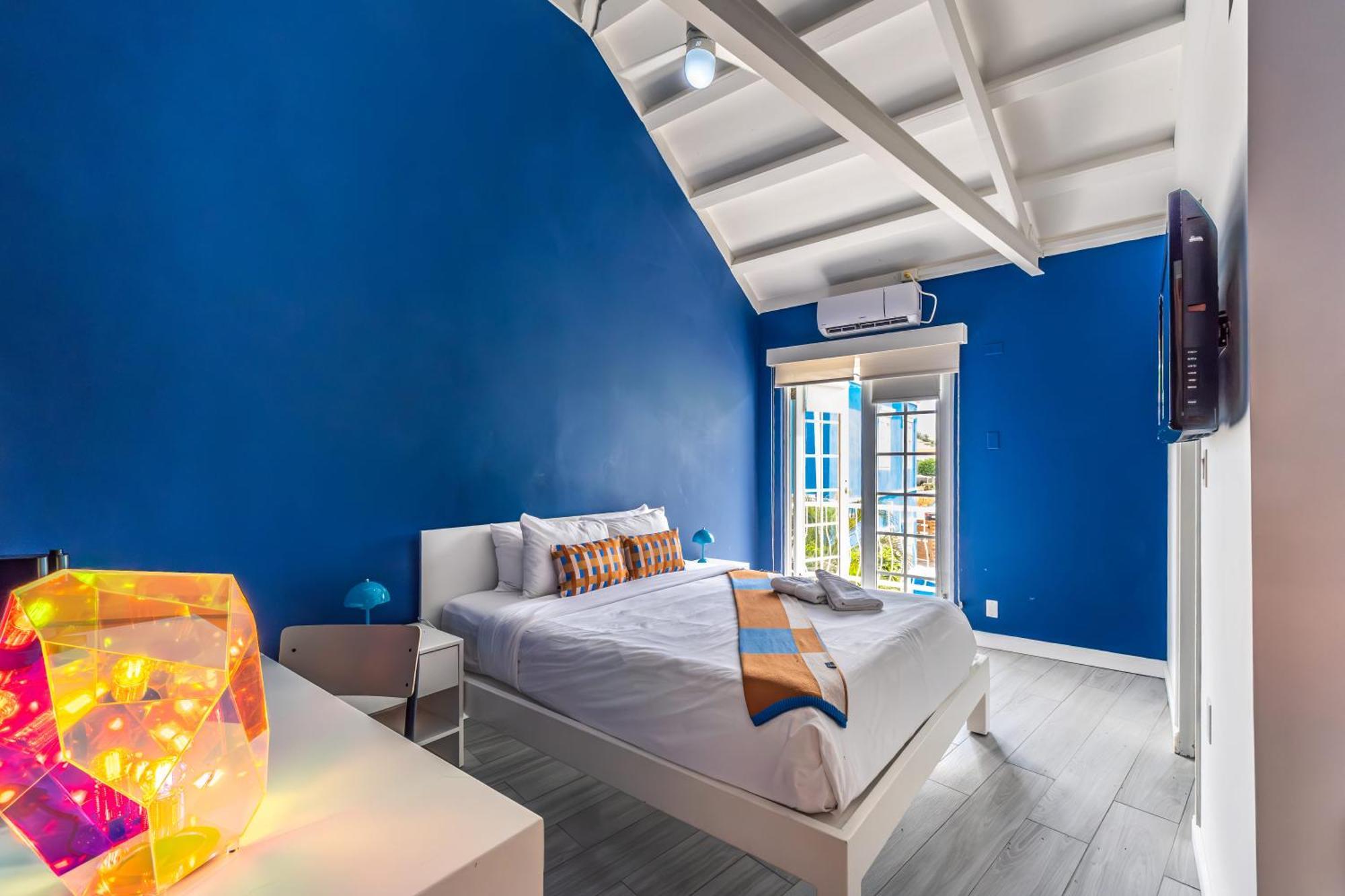 The Freedom Hotel Виллемстад Номер фото