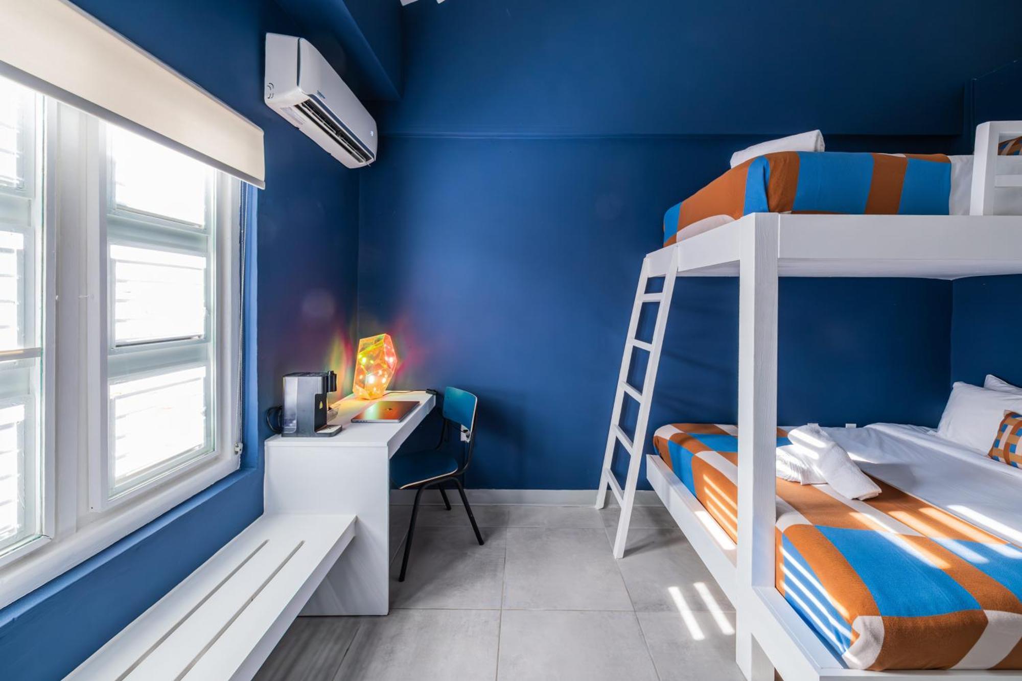 The Freedom Hotel Виллемстад Экстерьер фото