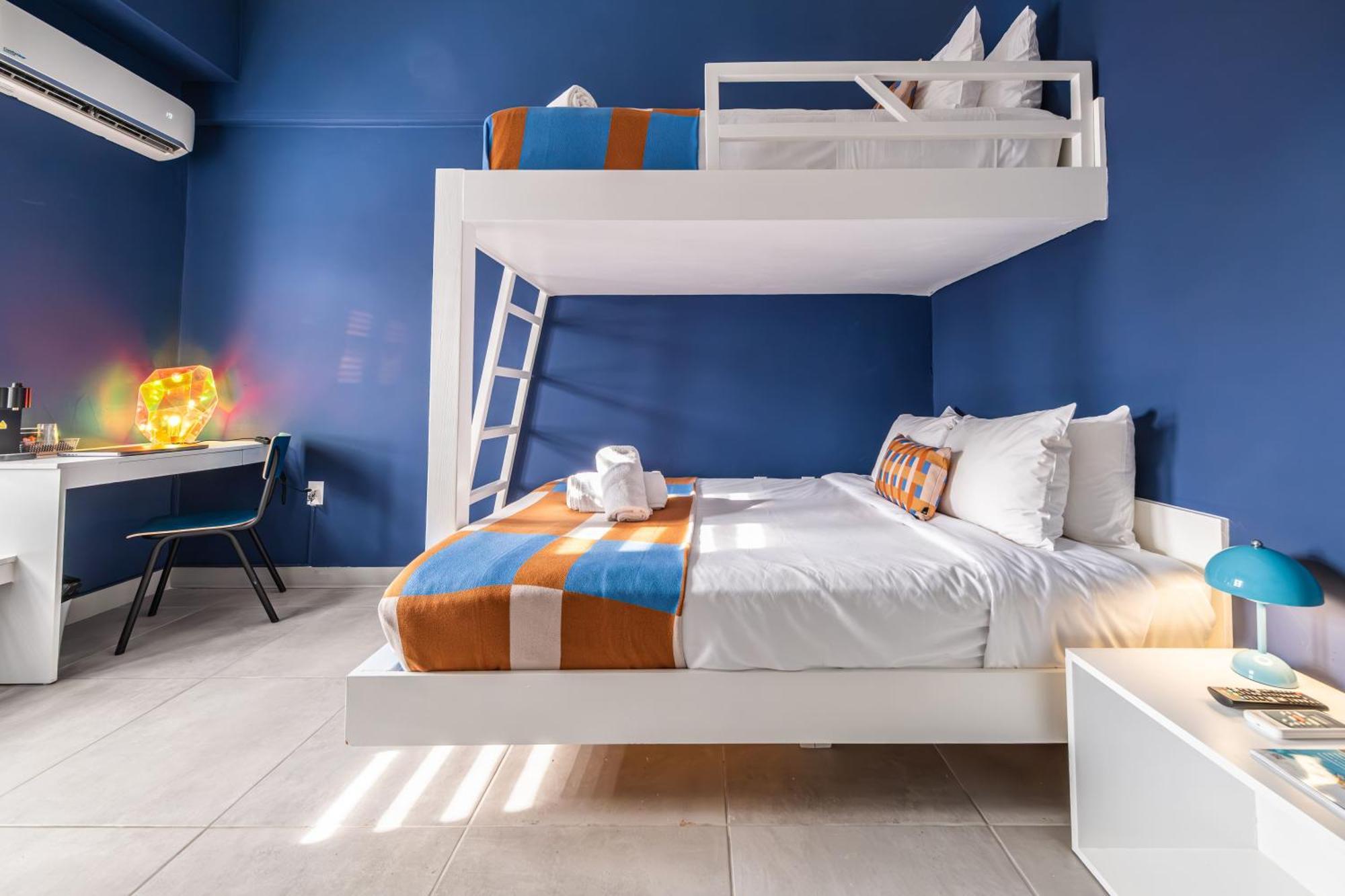 The Freedom Hotel Виллемстад Экстерьер фото
