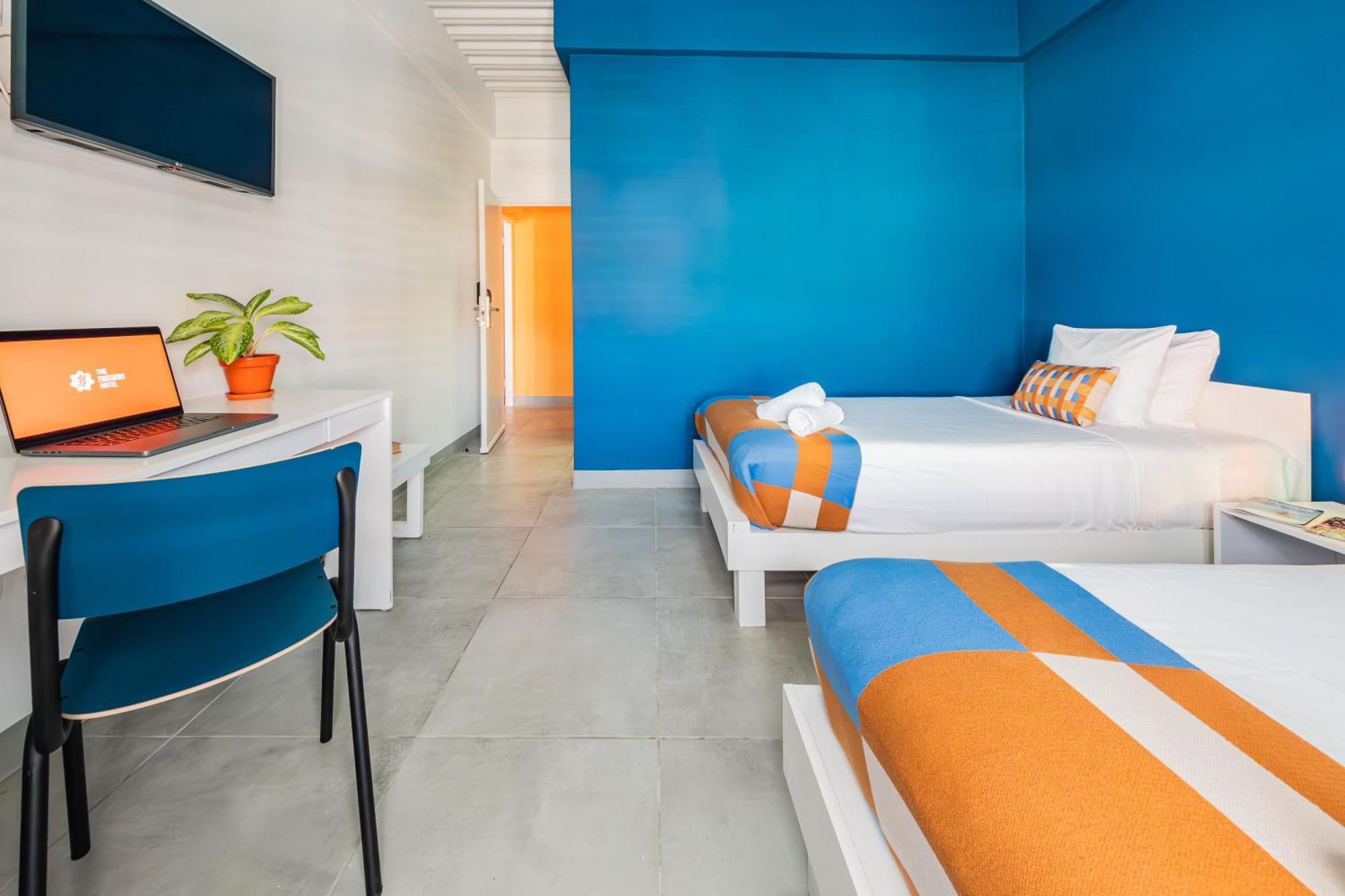 The Freedom Hotel Виллемстад Номер фото